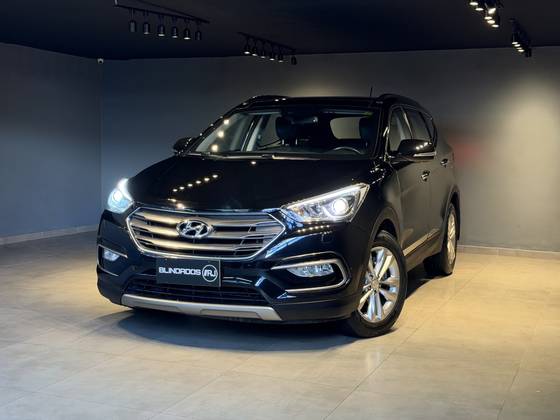 HYUNDAI SANTA FÉ 3.3 MPFI 4X4 7 LUGARES V6 270CV GASOLINA 4P AUTOMÁTICO HYUNDAI SANTA FÉ 3.3 MPFI 4X4 7 LUGARES V6 270CV GASOLINA 4P AUTOMÁTICO